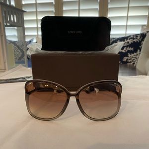 Tom Ford Raquel Sunglasses